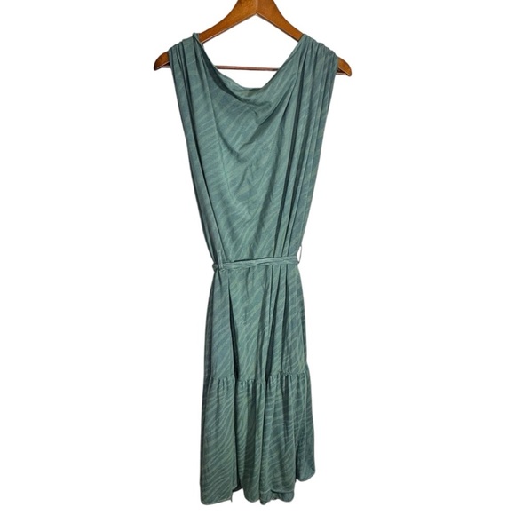 Smash + Tess Green Zebra Print Wrap Midi Dress with Pockets Size 3XL/4XL - Picture 2 of 9